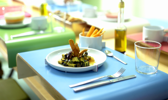 Découvrez les concepts de chambre design du HI hotel à Nice.